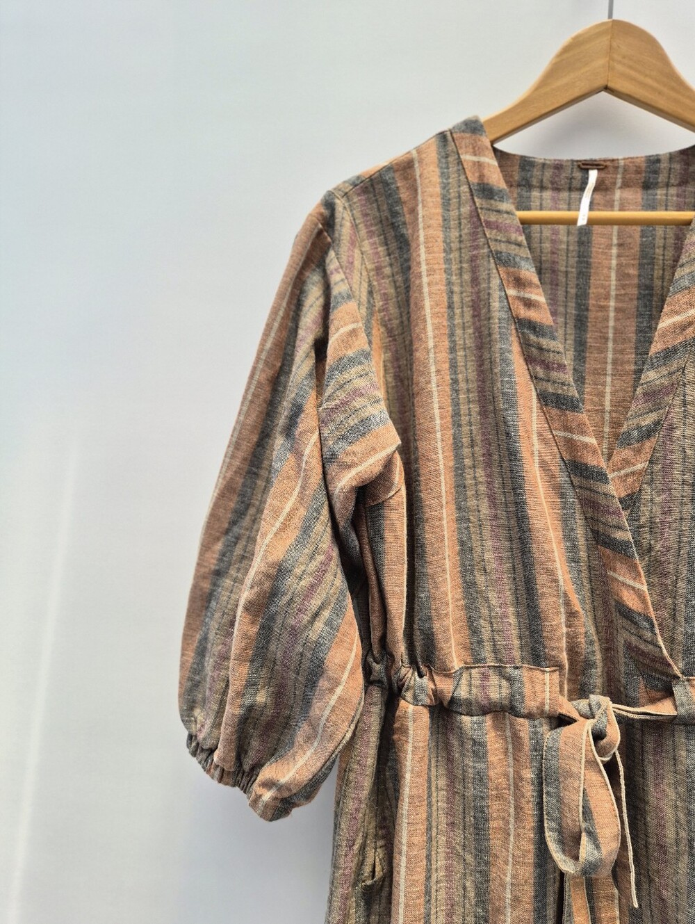 Free People Loveland Metallic Striped Jumpsuit M Excellent Whimsigoth 70s Boho - Picture 4 of 16